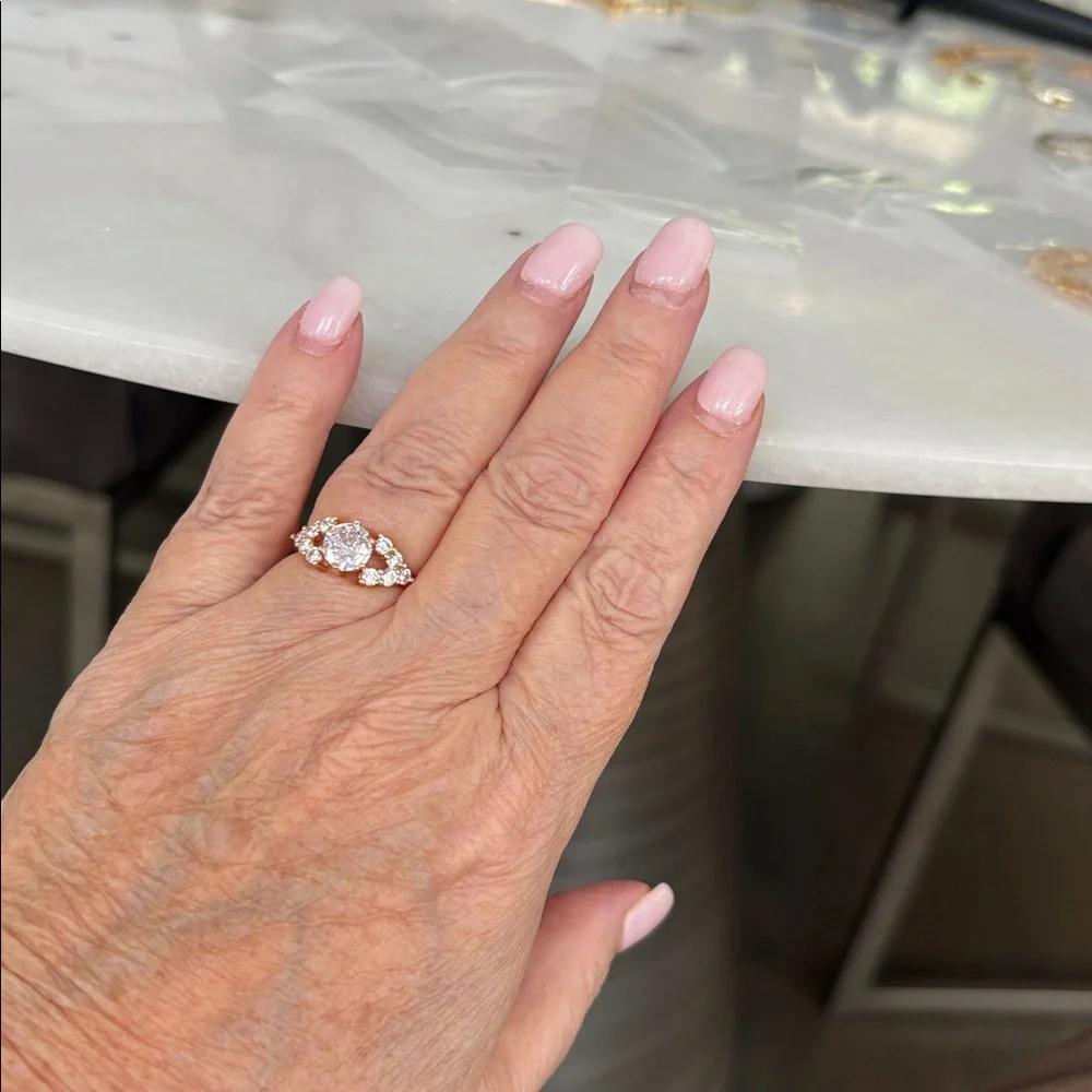 NEW Engagement Ring 💍 Rose Gold Plated Cubic Zirconia Size with Box 154